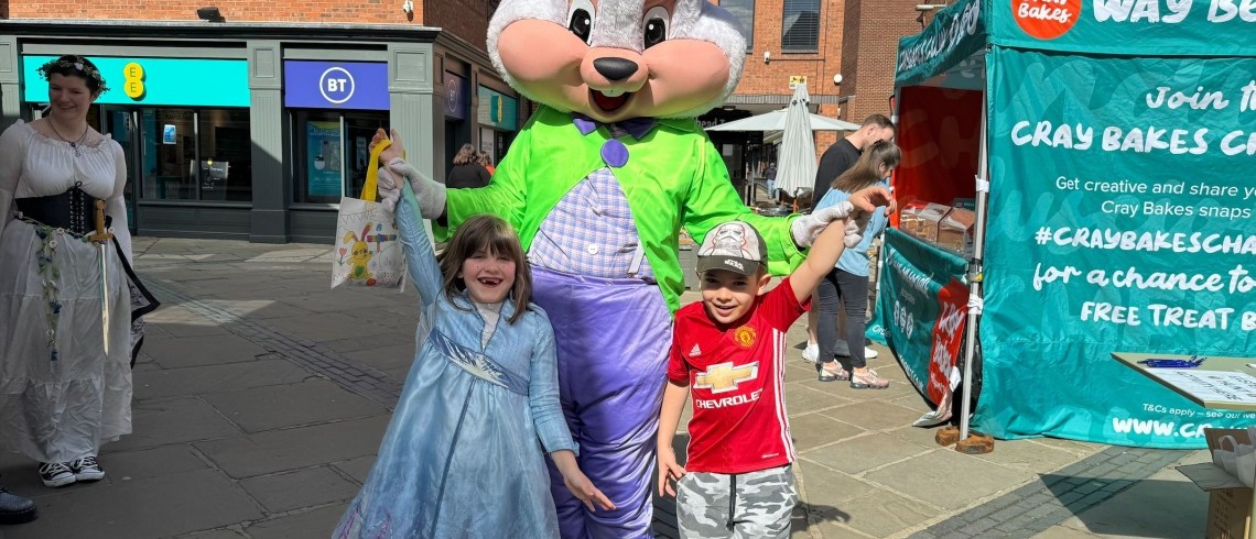 Families gather to enjoy Easter egg-stravaganza at Market Cross  